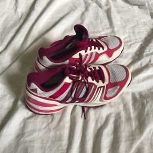 Adidas tennis shoes